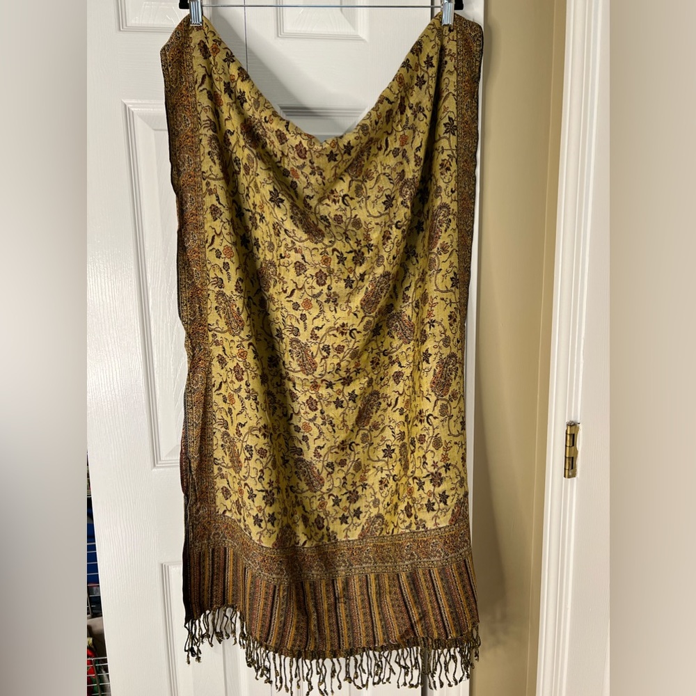 Woven Reversible 100% Rayon Scarf/ Shawl